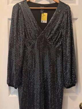 Alexa B Black Sparkle V-Neck Long Sleeve Dress